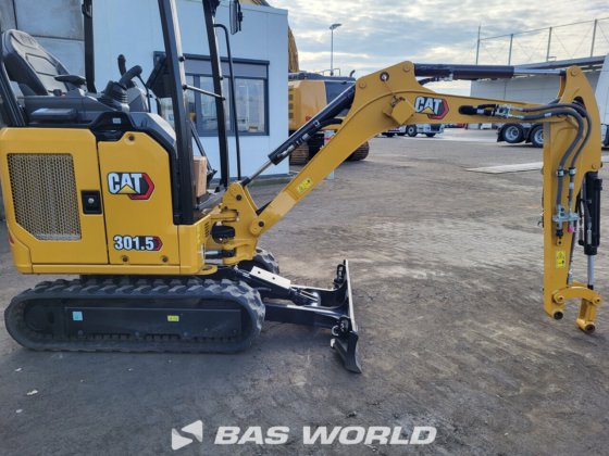 キャタピラー301.5 ミニショベル <10t