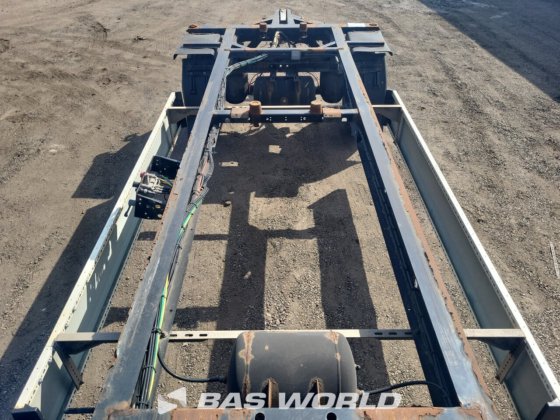 克朗集装箱底盘