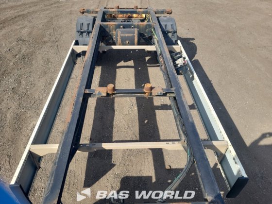 克朗集装箱底盘