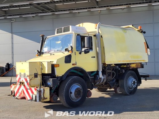 メルセデス・ウニモグ1650 4X4 アサローニ・バキュームトラック