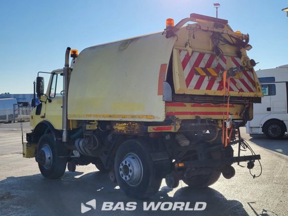 メルセデス・ウニモグ1650 4X4 アサローニ・バキュームトラック