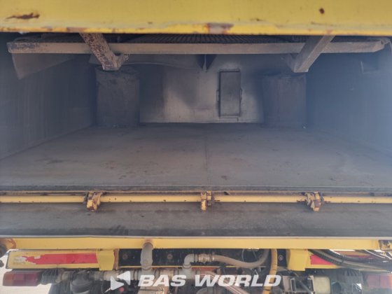メルセデス・ウニモグ1650 4X4 アサローニ・バキュームトラック