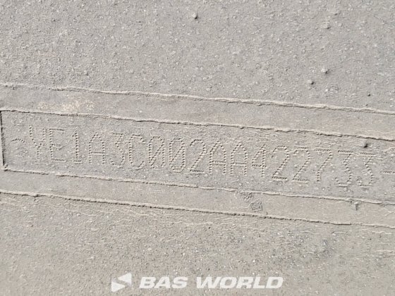 ヴァンフール・コンテナ・シャーシ