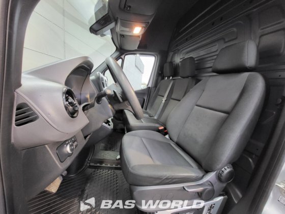 メルセデス スプリンター 315 CDI クローズド・ボックス・バン