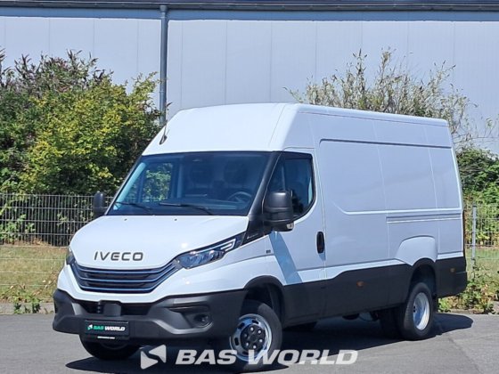 依维柯 Daily 35C21 封闭箱式货车