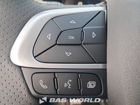 イヴェコ・デイリー 35C21 クローズド・ボックス・バン