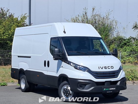 イヴェコ・デイリー 35C21 クローズド・ボックス・バン