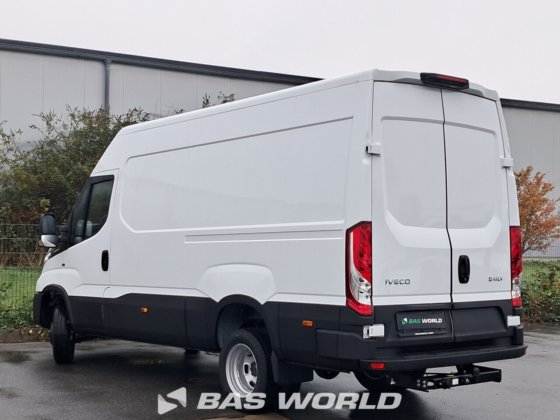 依维柯 Daily 35C21 封闭箱式货车