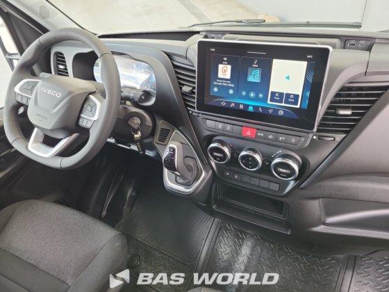 イヴェコ・デイリー 35C21 クローズド・ボックス・バン