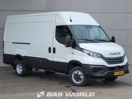 イヴェコ・デイリー 35C21 クローズド・ボックス・バン