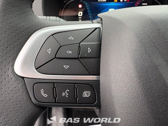 イヴェコ・デイリー 35C21 クローズド・ボックス・バン