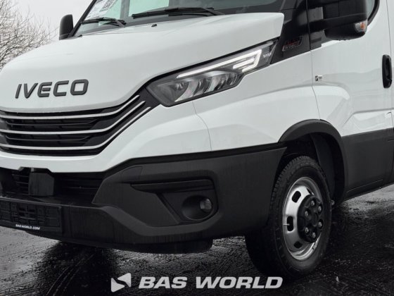 イヴェコ・デイリー 35C21 クローズド・ボックス・バン