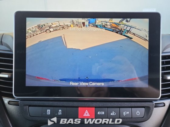 イヴェコ・デイリー 35C21 クローズド・ボックス・バン