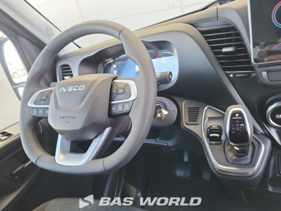 イヴェコ・デイリー 35C21 クローズド・ボックス・バン