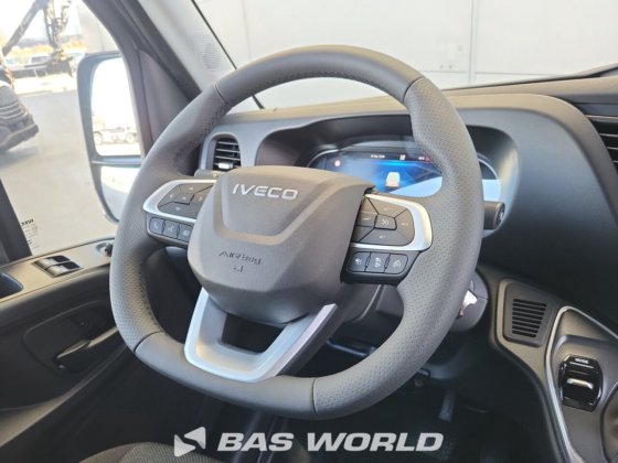 イヴェコ・デイリー 35C21 クローズド・ボックス・バン