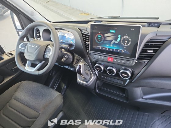 イヴェコ・デイリー 35C21 クローズド・ボックス・バン