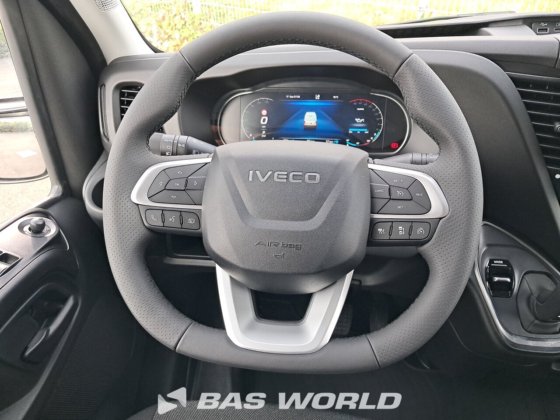 イヴェコ・デイリー 35C21 クローズド・ボックス・バン