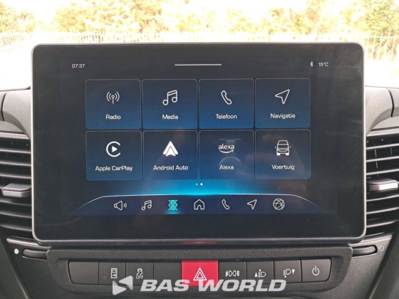 イヴェコ・デイリー 35C21 クローズド・ボックス・バン