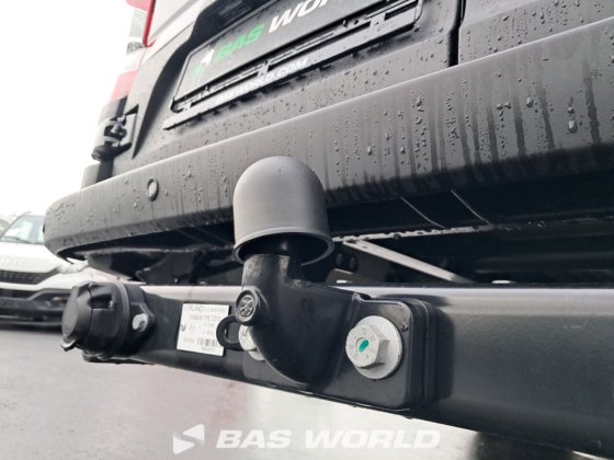 イヴェコ・デイリー 35C21 クローズド・ボックス・バン