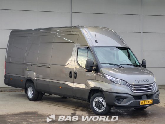 イヴェコ・デイリー 35C21 クローズド・ボックス・バン