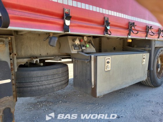 AMT 拖车帘边半挂车