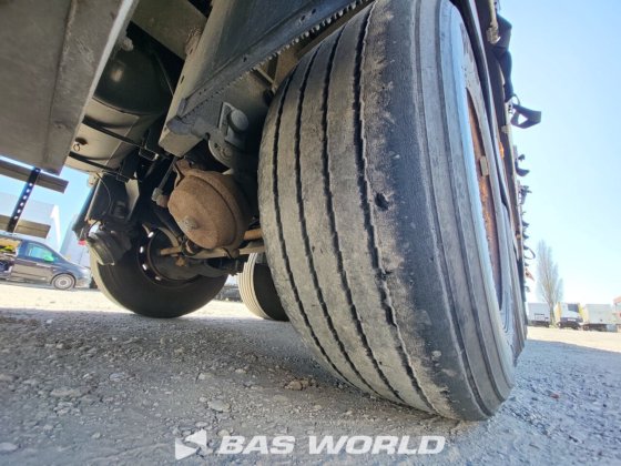 AMT 拖车帘边半挂车