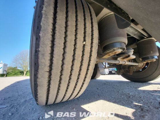 AMT 拖车帘边半挂车