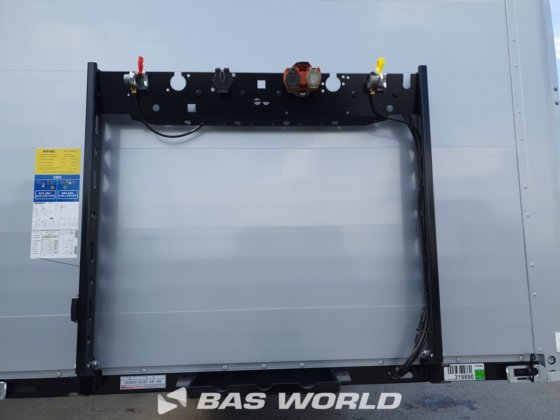 ケーゲル・カーテンサイド・セミトレーラー