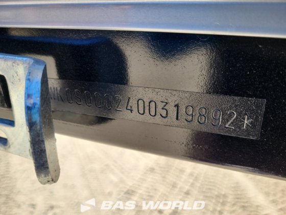 ケーゲル・カーテンサイド・セミトレーラー