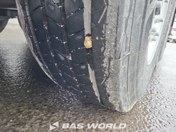 柯格尔帘边半挂车