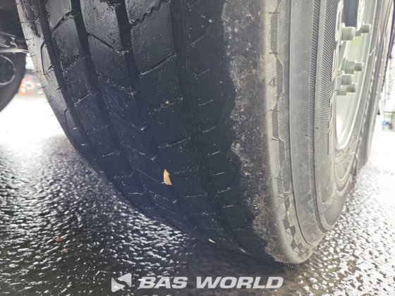 柯格尔帘边半挂车