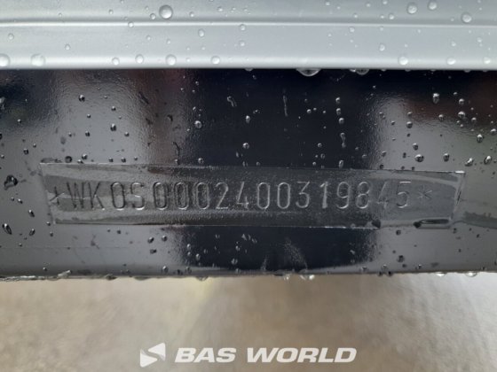 柯格尔帘边半挂车