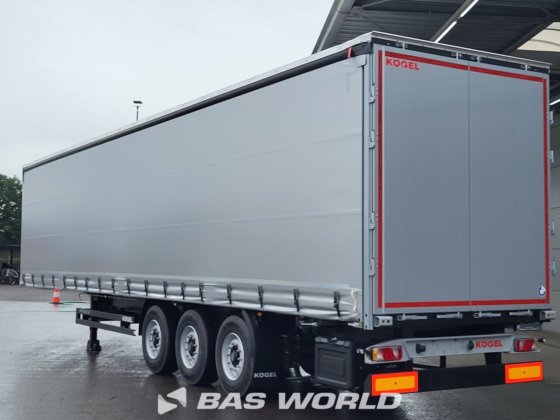 柯格尔帘边半挂车