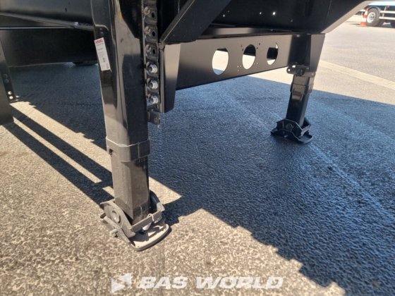 ケーゲル フラットベッドトレーラー