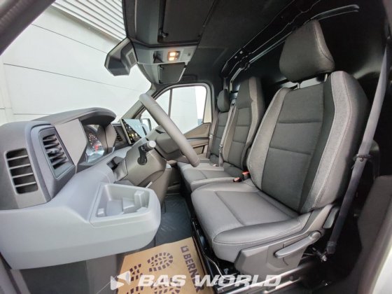 雷诺 Master 130PK 封闭箱式货车