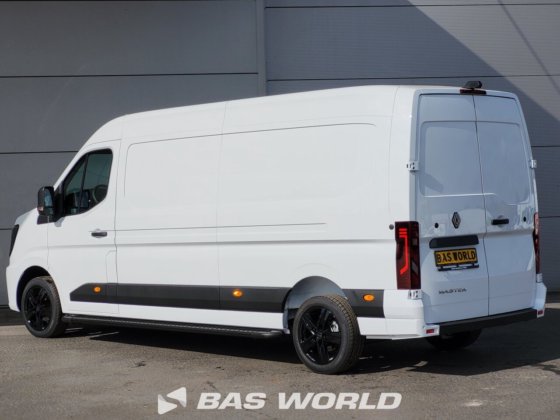 雷诺 Master 130PK 封闭箱式货车