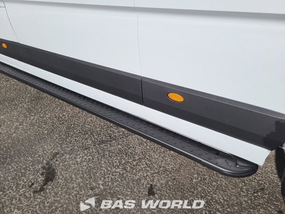 ルノー マスター 130PK クローズド・ボックス・バン