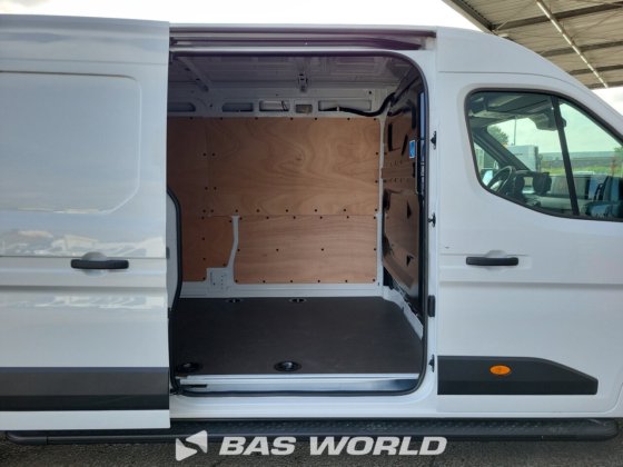 雷诺 Master 130PK 封闭箱式货车