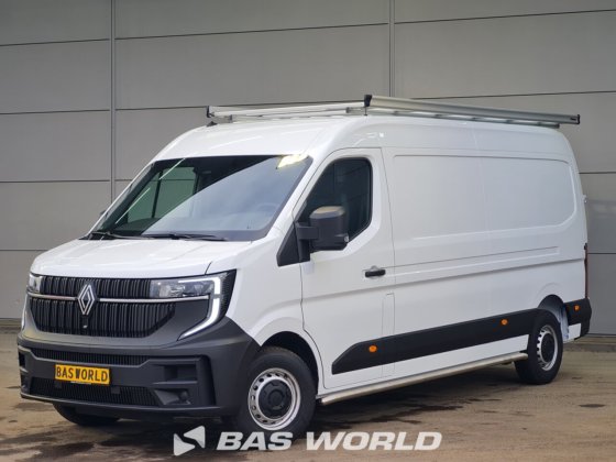 ルノー マスター 130PK クローズド・ボックス・バン