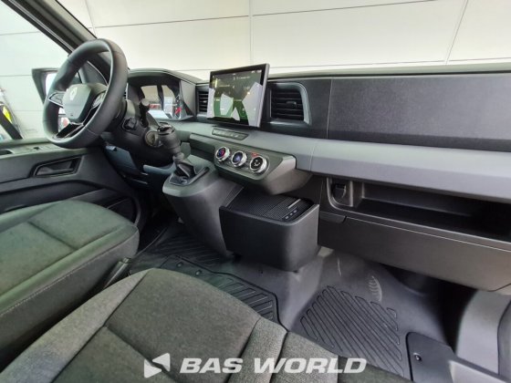 ルノー マスター 130PK クローズド・ボックス・バン