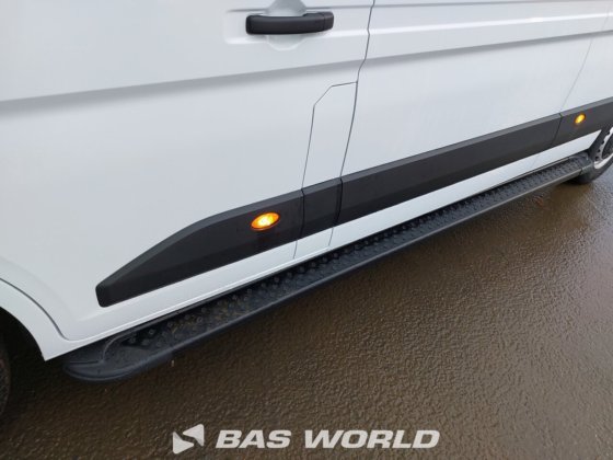 雷诺 Master 130PK 封闭箱式货车