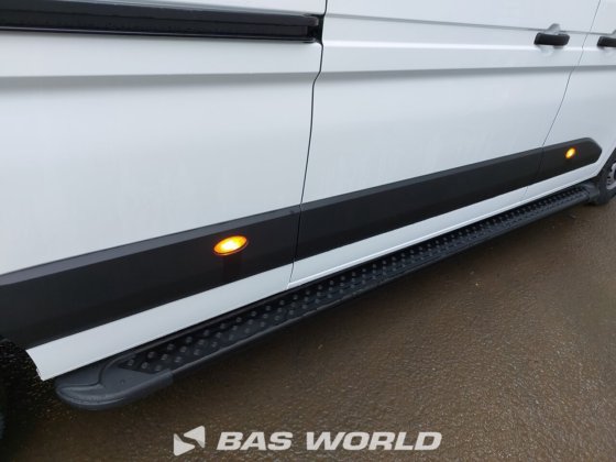 雷诺 Master 130PK 封闭箱式货车