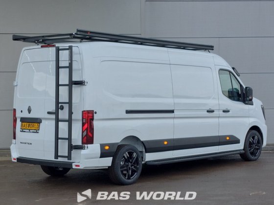 ルノー マスター 130PK クローズド・ボックス・バン