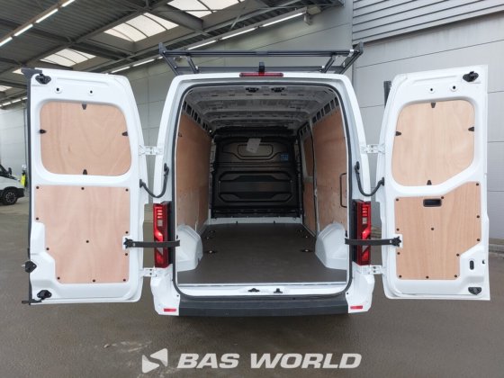 雷诺 Master 130PK 封闭箱式货车