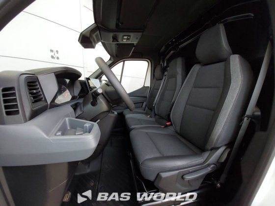 ルノー マスター 130PK クローズド・ボックス・バン