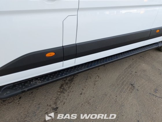 ルノー マスター 130PK クローズド・ボックス・バン