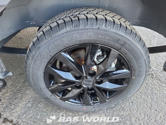 雷诺 Master 130PK 封闭箱式货车