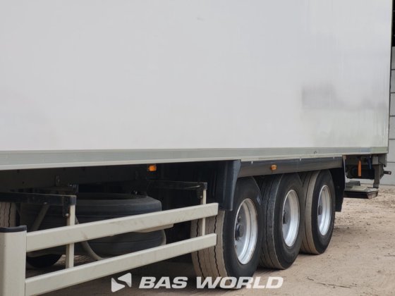 ランベレ冷蔵セミトレーラー