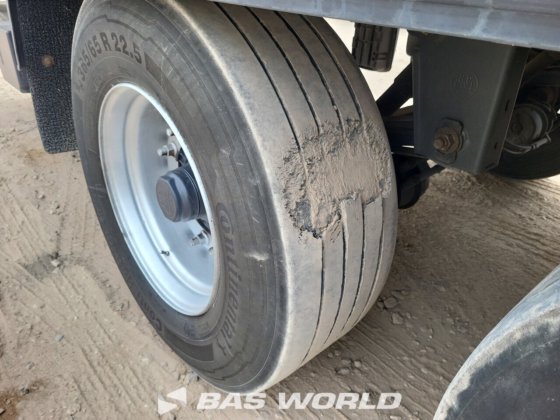 ランベレ冷蔵セミトレーラー