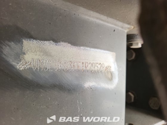 ランベレ冷蔵セミトレーラー